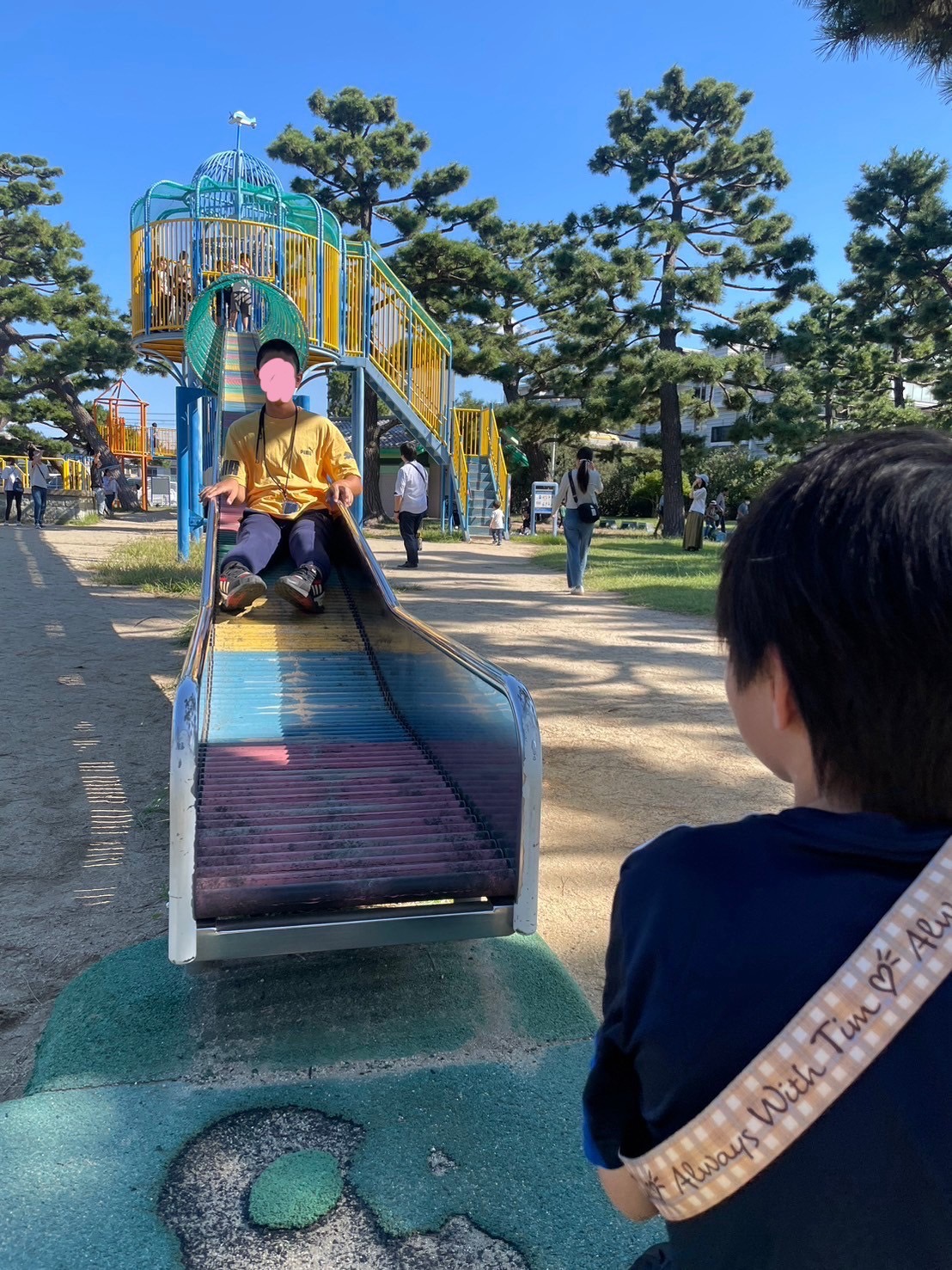 大阪市浪速区の放課後等デイサービスオハナピース大阪日本橋の浜寺公園へおでかけ